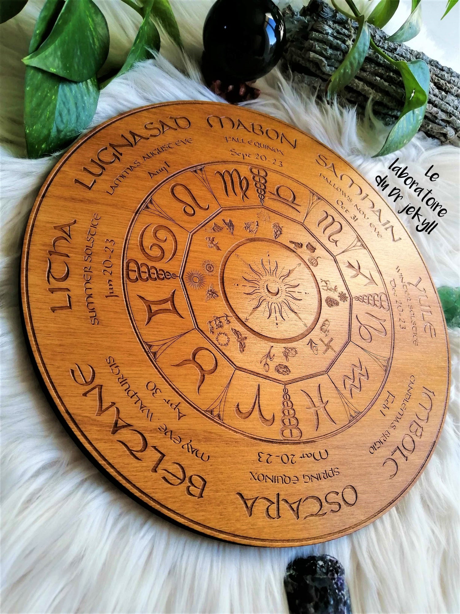 🌿 Collection Roue de l'Année, roue du zodiaque – Gravures Artisanales en Bois, Décorations Spirituelles et Ésotériques