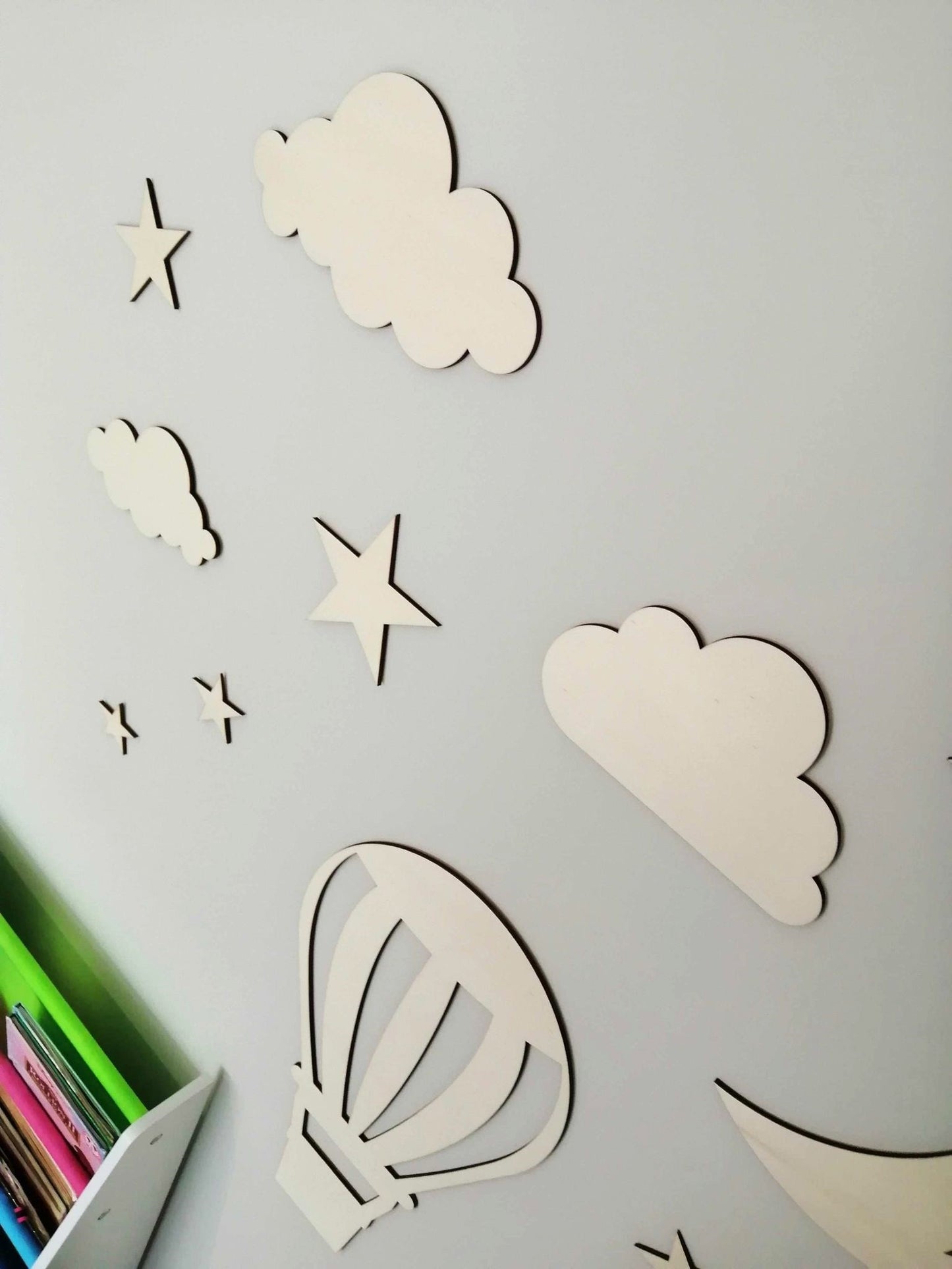 "Montgolfière Enchantée" pour chambre d'enfant.