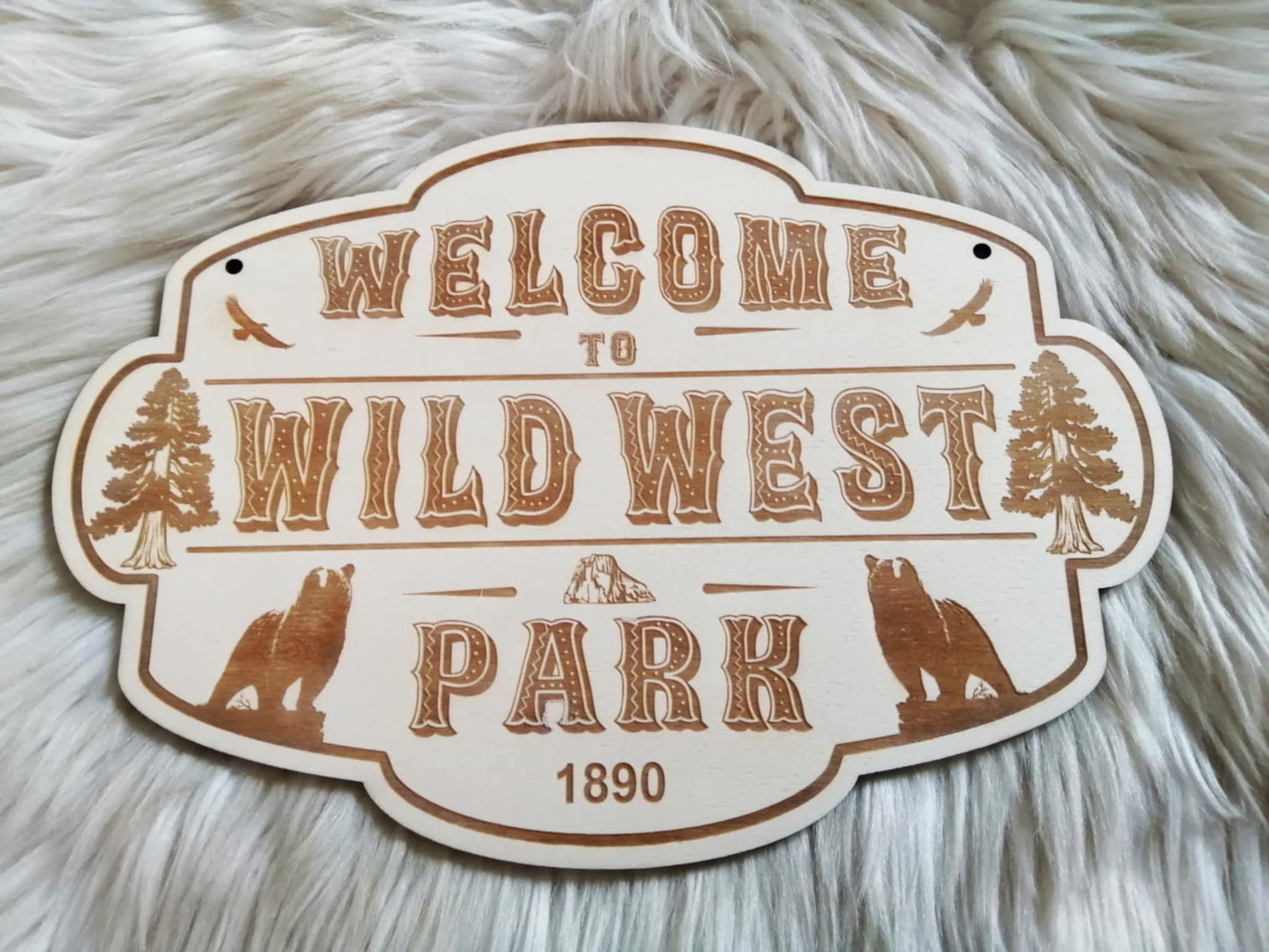 Plaque en bois gravée Welcome to Wild West Park artisanale
