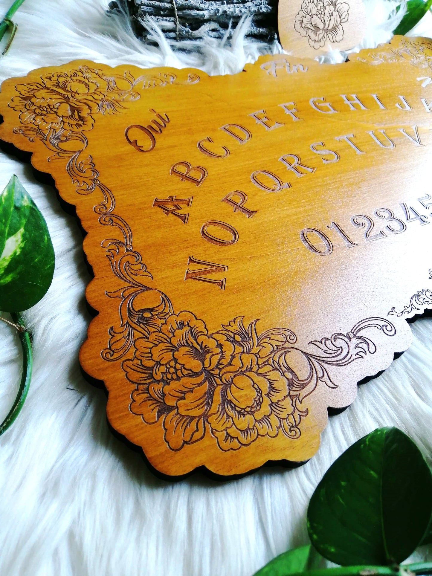 Planche Ouija Artisanale Bois – Ouija Board “Florale” Grand Format – Spirit Board Gravé – Décoration Ésotérique Élégante