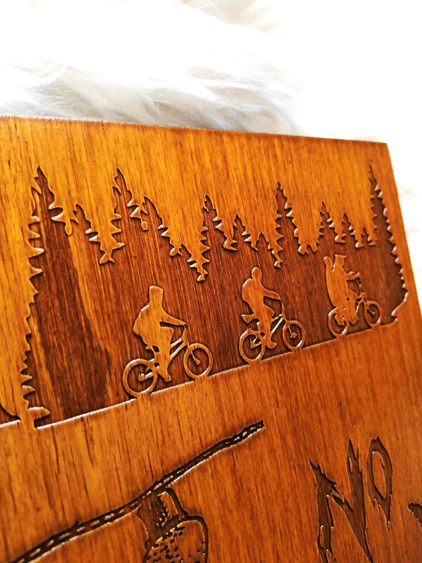Ouija Board Wood Artisanale – Planche Ouija Inspirée de Stranger Things Spirit Board en Bois