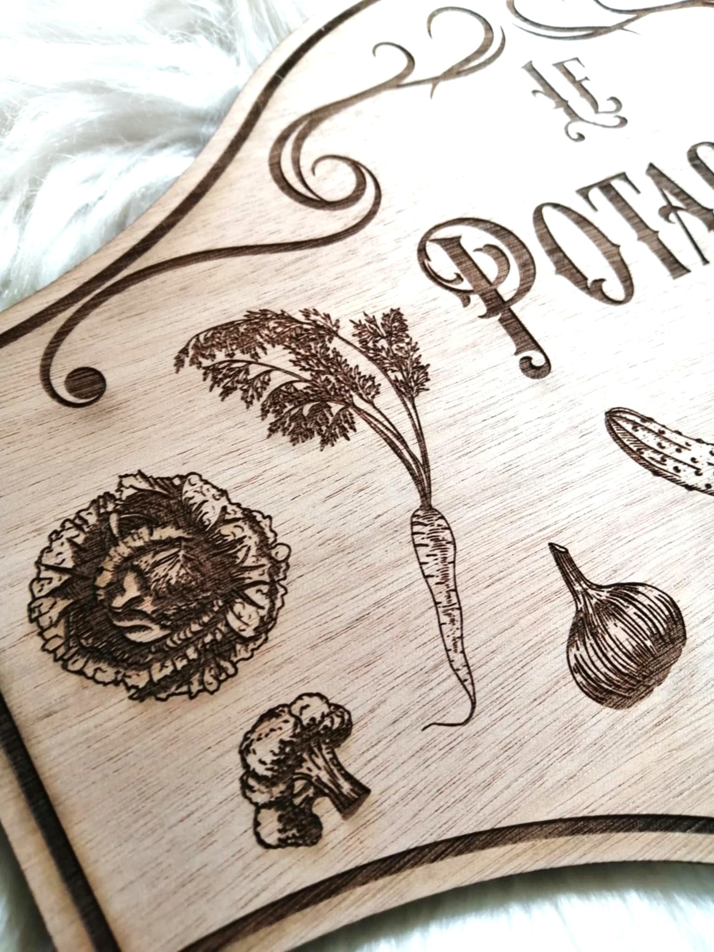 Déco rustique bois pour potager
