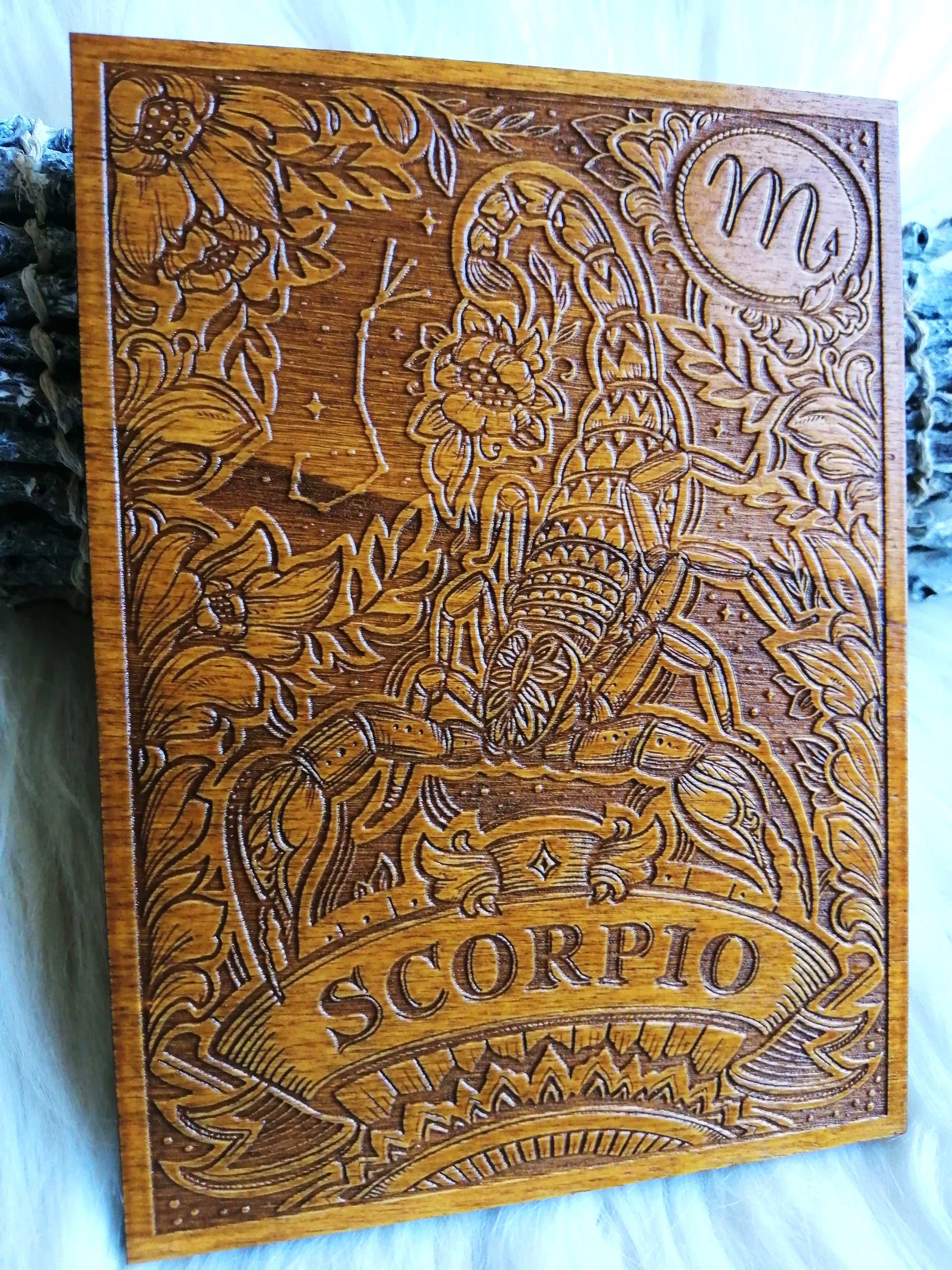 Symbole astrologique bois décoration