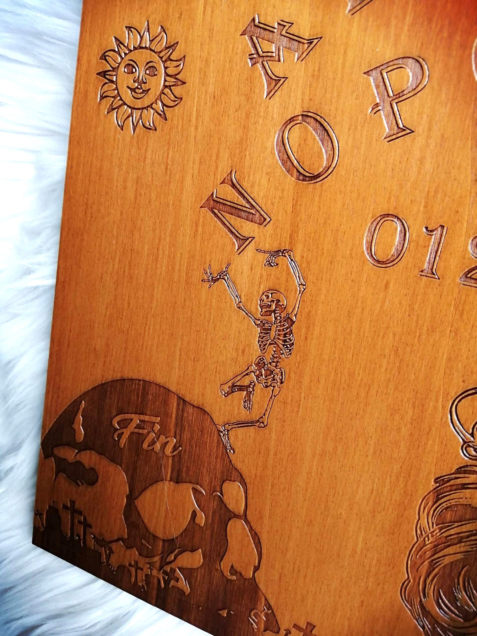 Spirit board bois décoration ésotérique