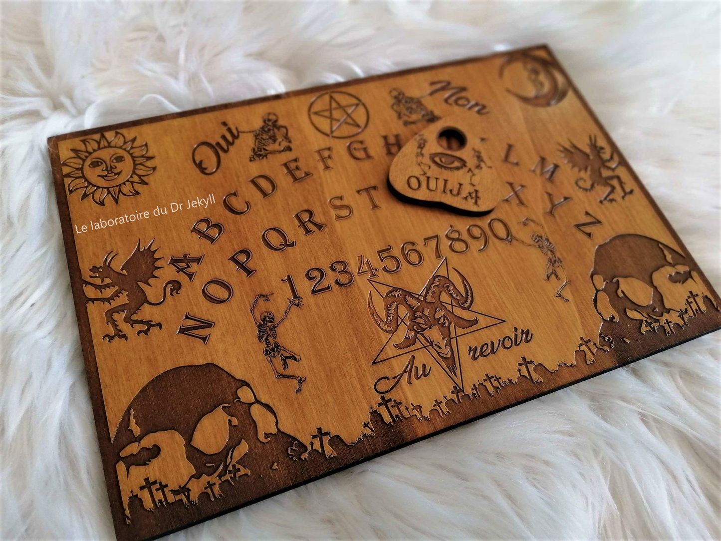 Planche Ouija "La ténébreuse"