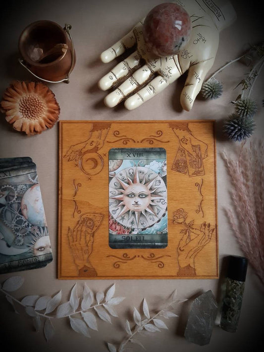 Planche cartomancie witch bois gravé