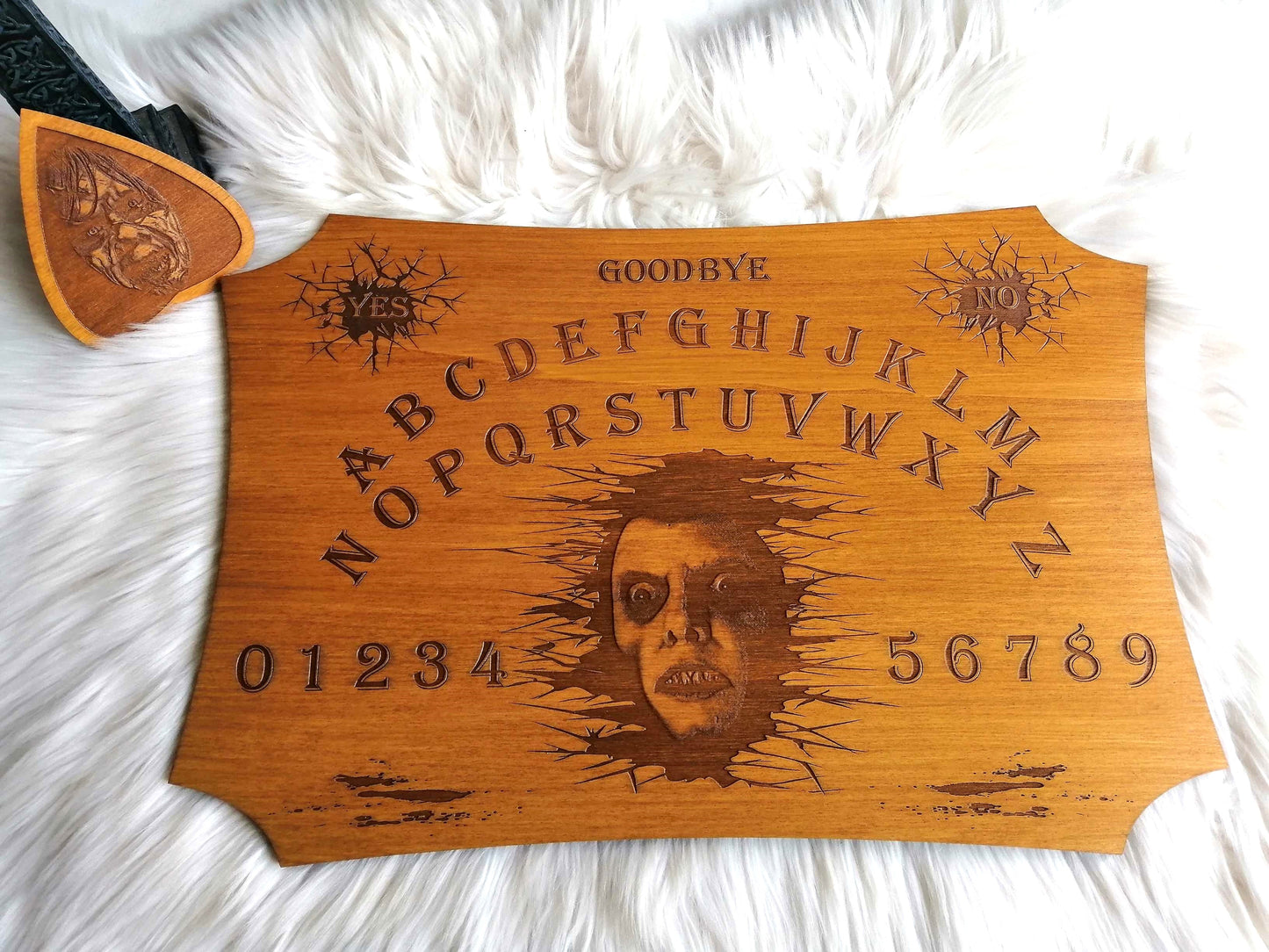 Planche ouija mythologie décoration ésotérique