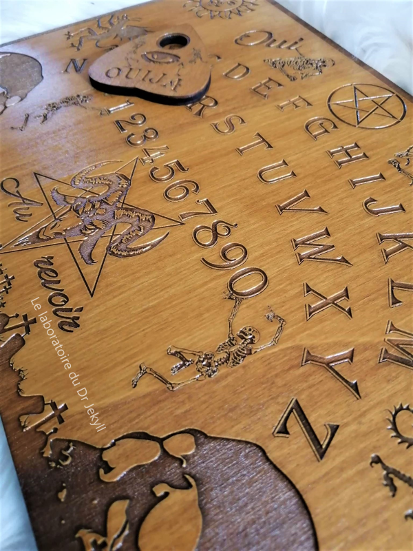 Ouija Board Dark Artisanale en Bois – Spirit Board Grand Format & Planche Ouija Ésotérique